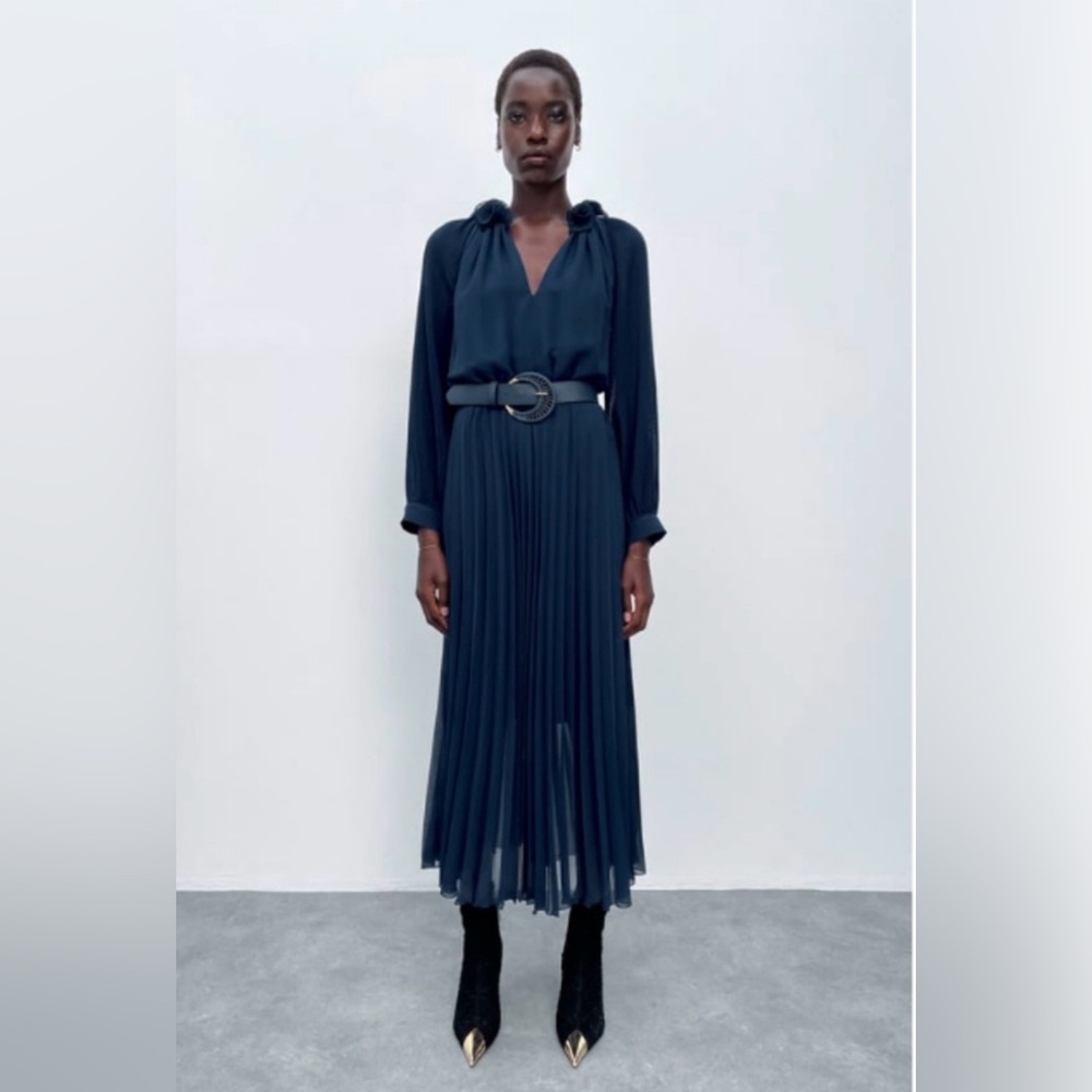 Zara Dark Blue Ruffled Midi Dress